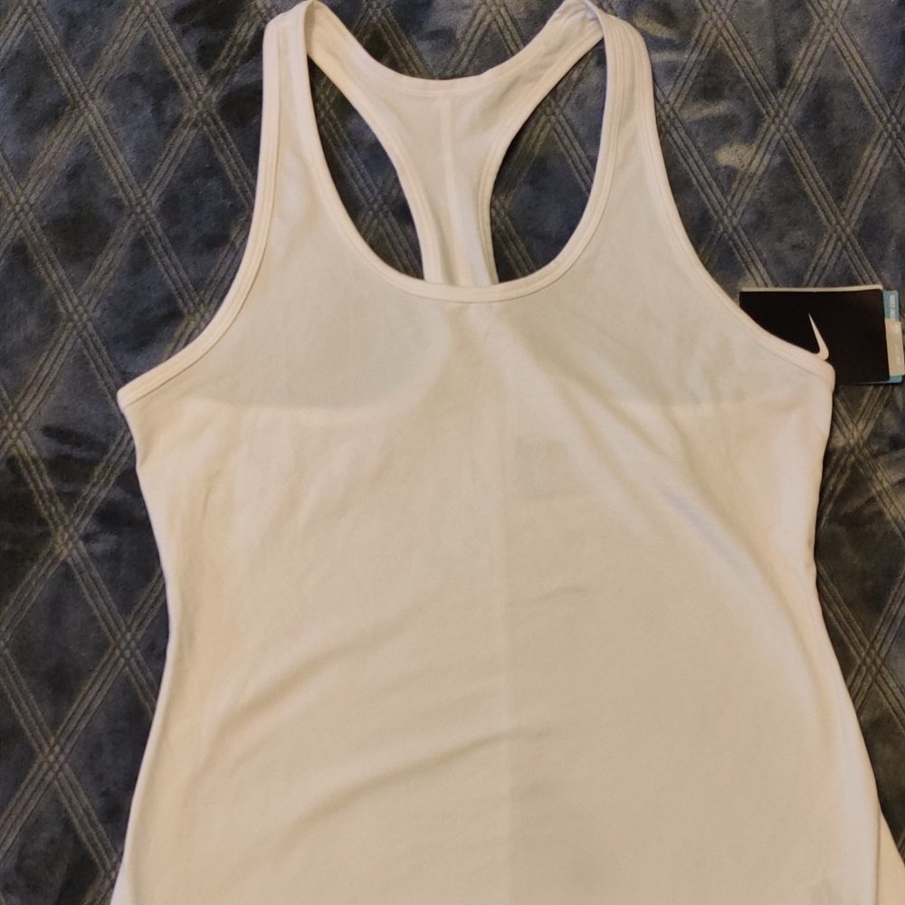 nwt white nike workout tank
